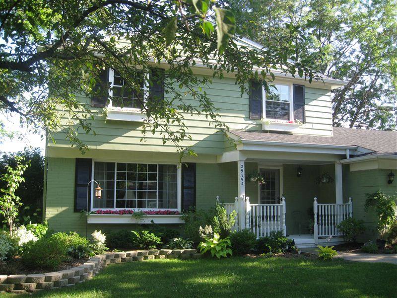 29293 Geraldine Court, Farmington, MI 48336