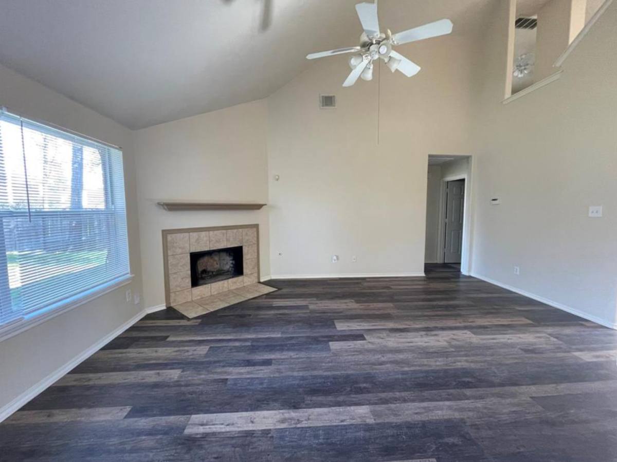 House for rent at 62 S Regan Mead Circle #62 Reagan, Spring, TX 77382