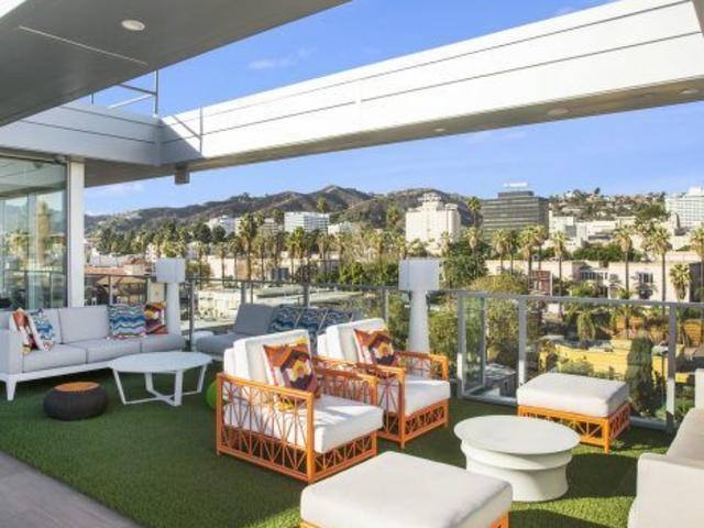 Apartment for rent at 1411 N Highland Ave #A12, Los Angeles, CA 90028