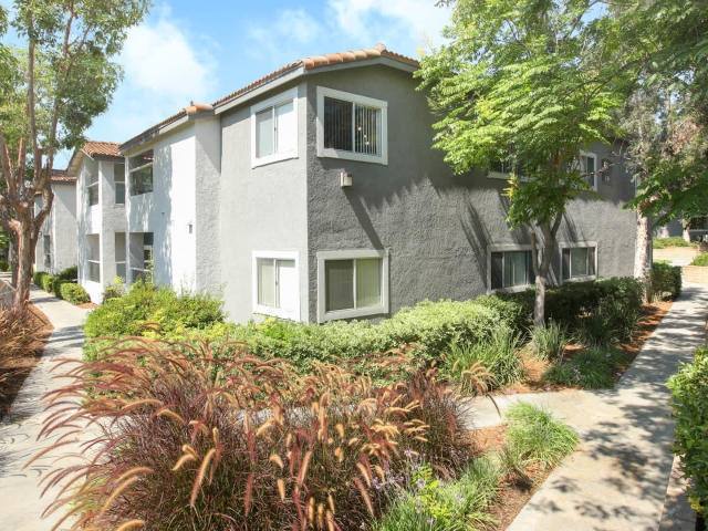 Apartment for rent at 20041 Osterman Rd #D32, Lake Forest, CA 92630