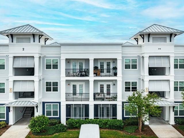 Apartment for rent at 360 11th St E #A11, Bradenton, FL 34208