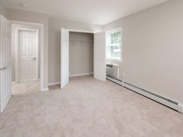 Apartment for rent at 44 Center Grove Rd #E31, Randolph, NJ 07869
