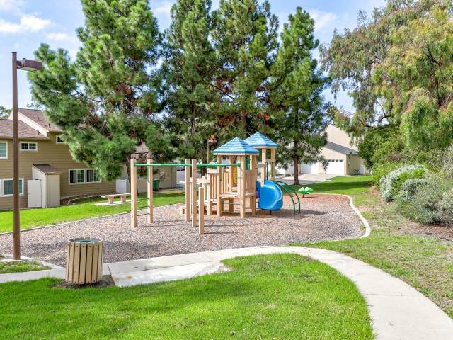 Apartment for rent at 202 Chaisson Dr #D12, San Clemente, CA 92672