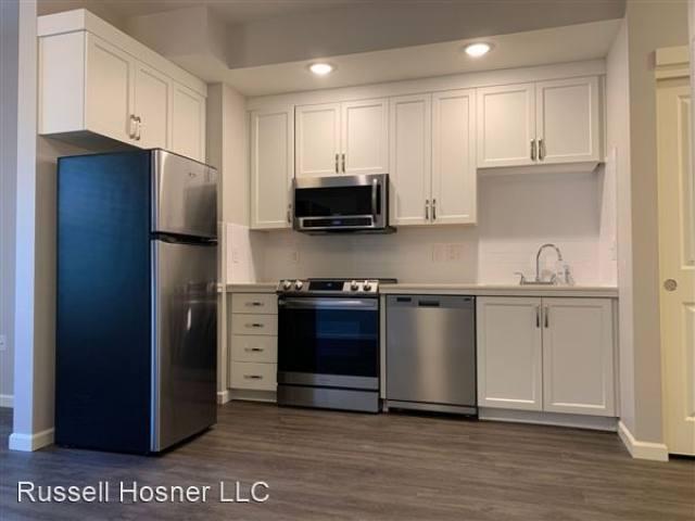 Apartment for rent at 7100 N Greenwich Ave #A21, Portland, OR 97217