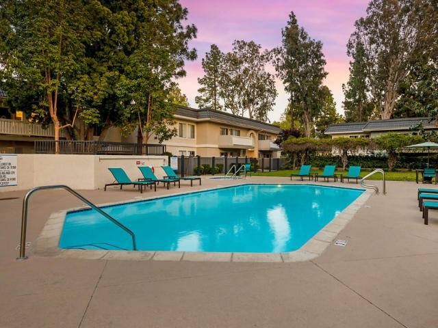 Apartment for rent at 1800 W Hillcrest Dr #D11, Newbury Park, CA 91320
