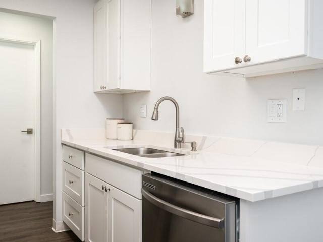 Apartment for rent at 13831 NE 8th St #E21, Bellevue, WA 98005