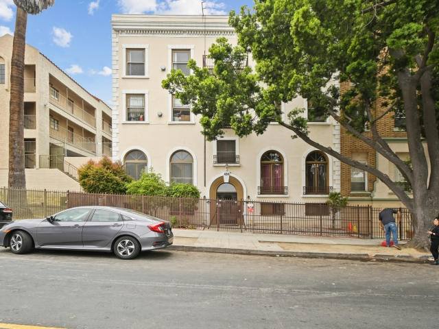 Apartment for rent at 416 S Westlake Ave #C32, Los Angeles, CA 90057