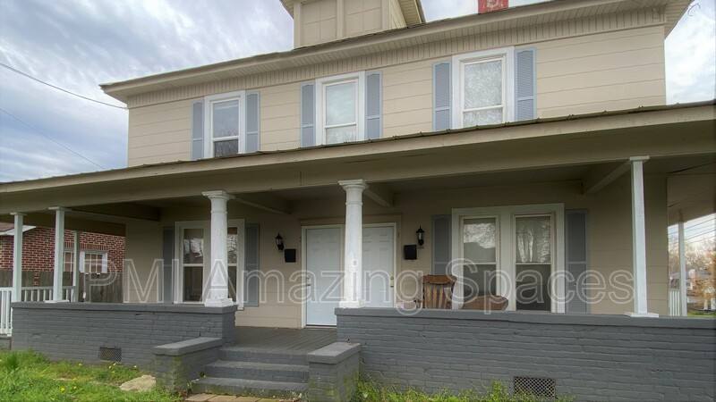 201 E 3rd Ave #4, Gastonia, NC 28052