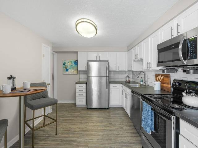 Apartment for rent at 27040 Cedar Rd #C31, Beachwood, OH 44122