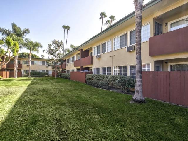 Apartment for rent at 801 N Loara St #E21, Anaheim, CA 92801