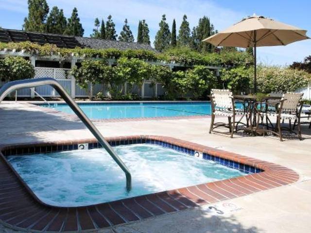 Apartment for rent at 3550 Pacific Ave #D11, Livermore, CA 94550