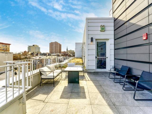 Apartment for rent at 9 E Mount Royal Ave #C21, Baltimore, MD 21202