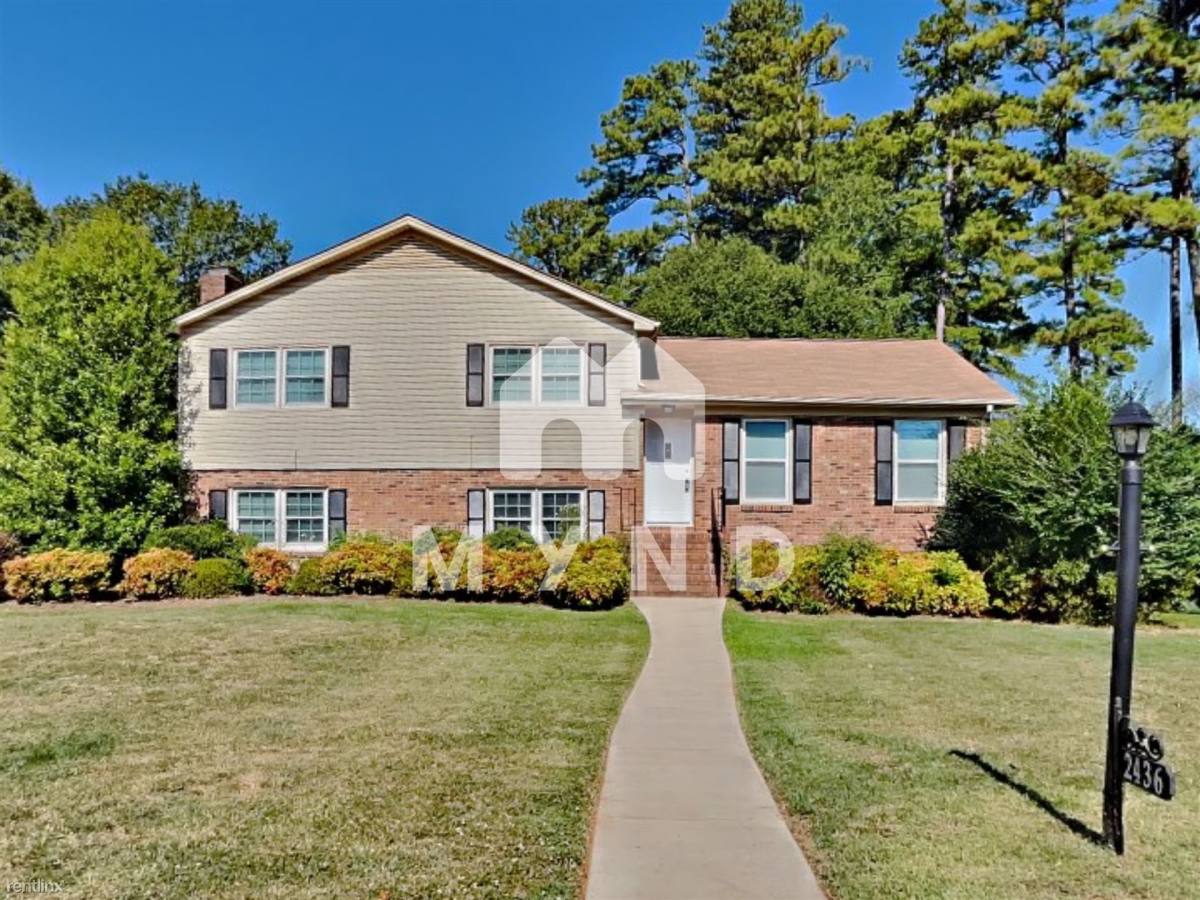 2436 Shaw Ave, Gastonia, NC 28054