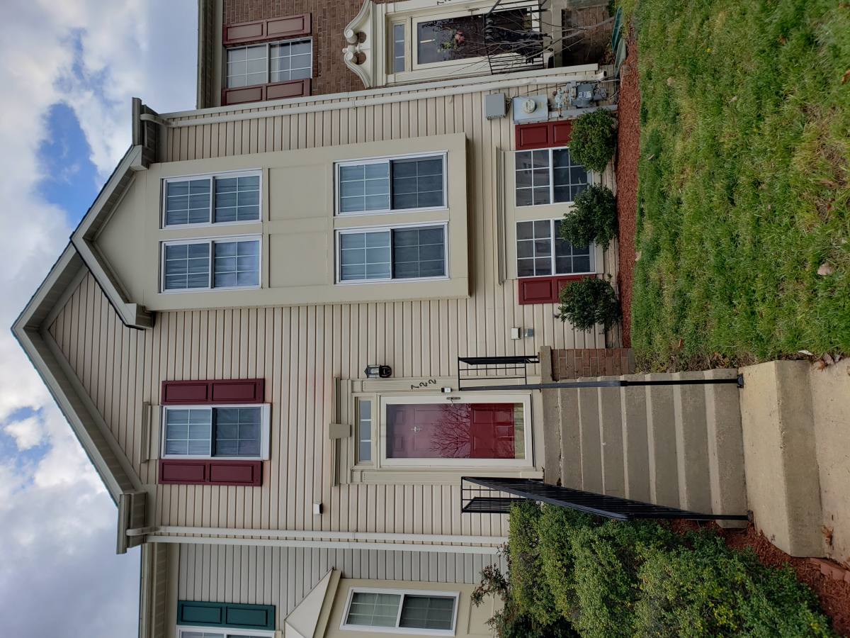 Townhouse for rent at 722 Pine Drift Dr, Odenton, MD 21113
