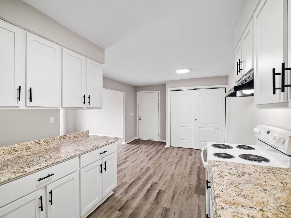 Apartment for rent at 129 David Dr, Elyria, OH 44035