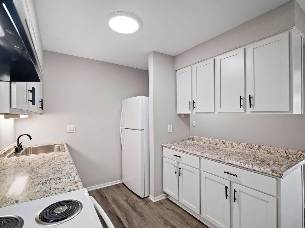 Apartment for rent at 129 David Dr, Elyria, OH 44035