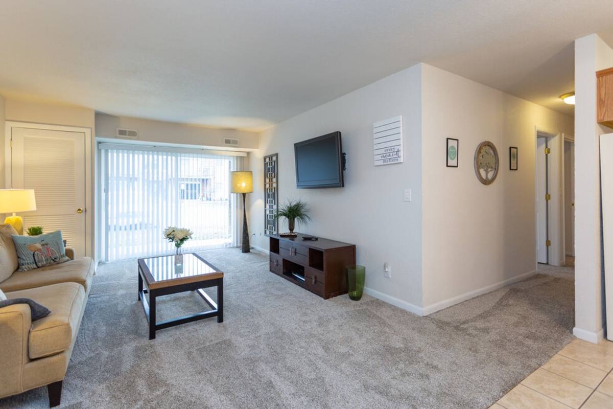 Apartment for rent at 1928 Colgrove Ave, Kalamazoo, MI 49048