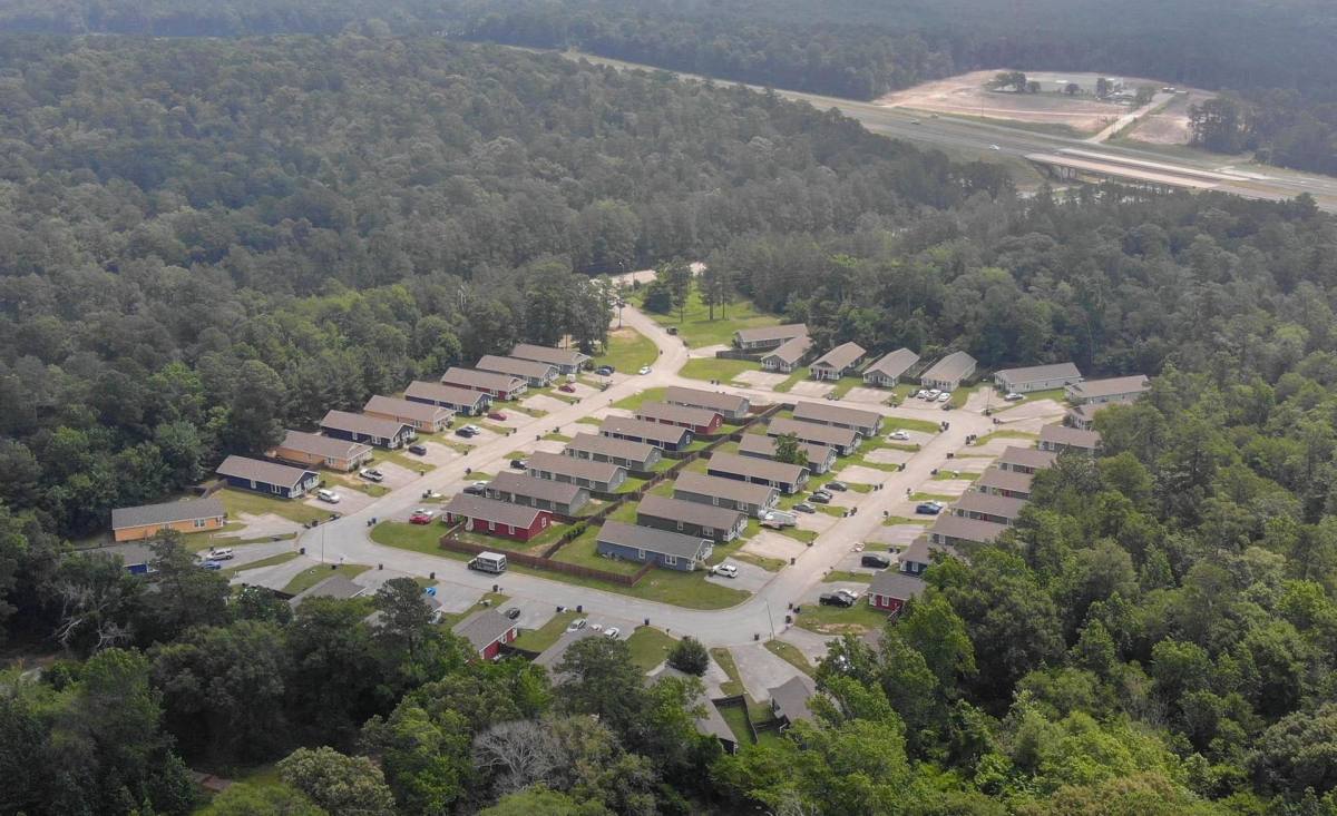 Apartment for rent at 109 Varsity Dr, Huntsville, TX 77340