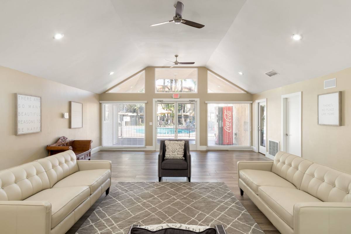 Apartment for rent at 455 E Washington Ave, Escondido, CA 92025