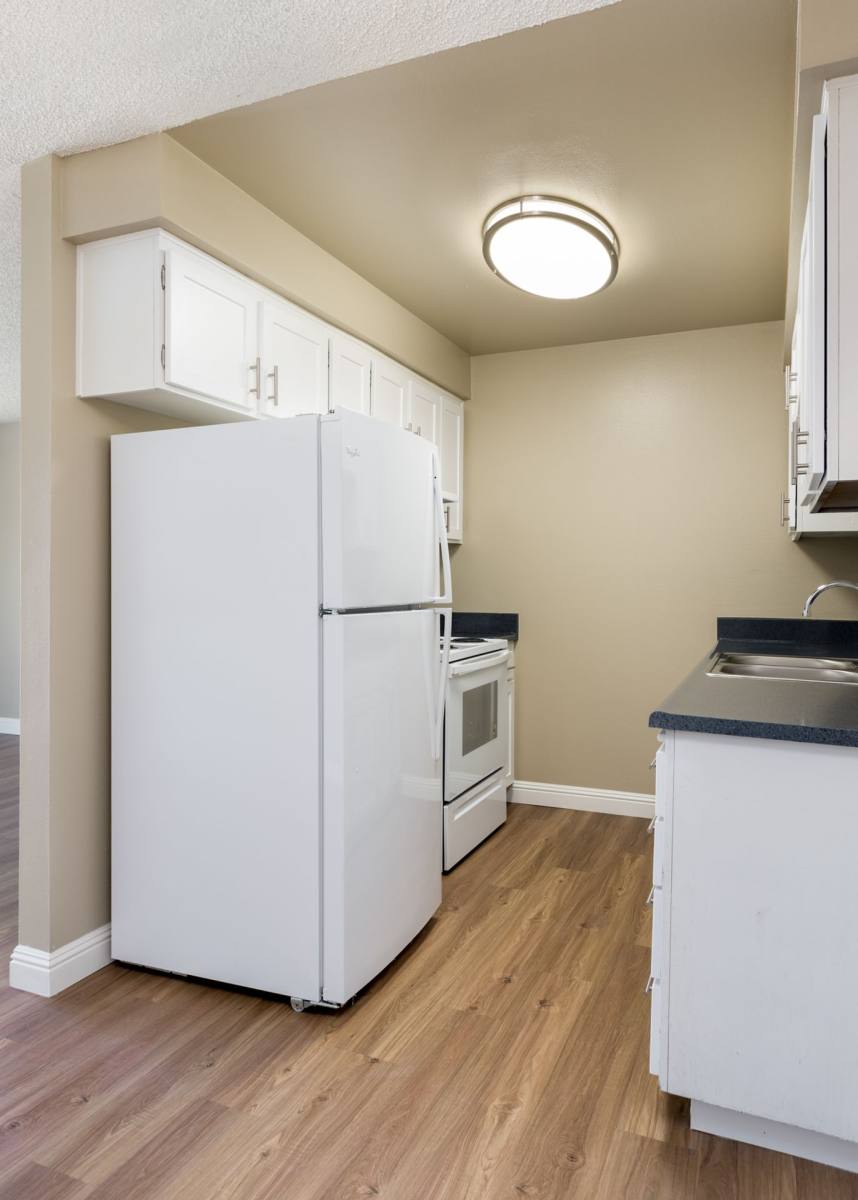 Apartment for rent at 455 E Washington Ave, Escondido, CA 92025