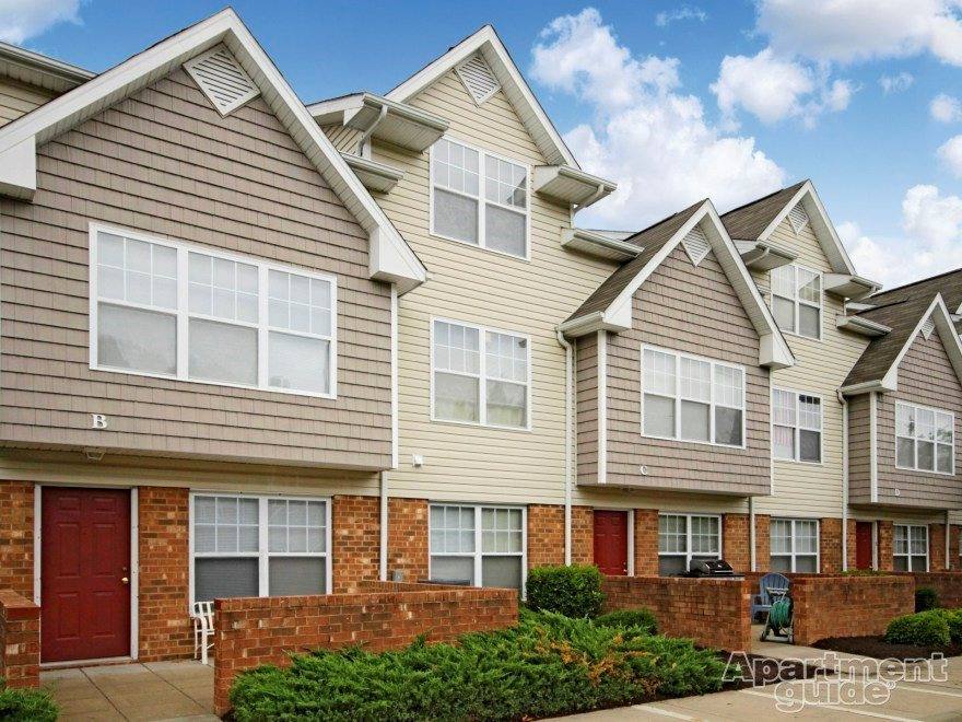 Townhouse for rent at 301 Nat Turner Blvd, Newport News, VA 23606