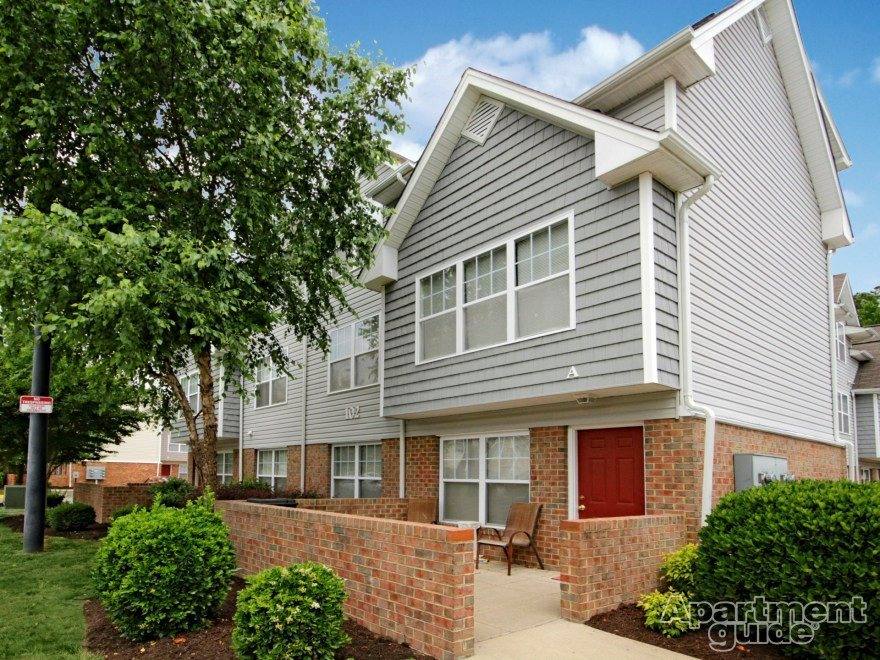 Townhouse for rent at 301 Nat Turner Blvd, Newport News, VA 23606