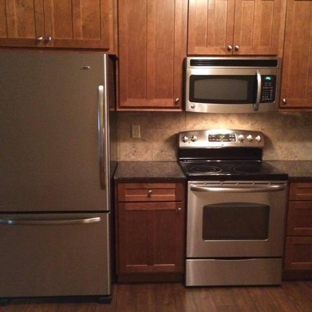 Apartment for rent at 437 W State St, Sycamore, IL 60178