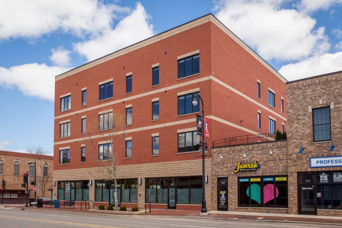 Apartment for rent at 110 N 2nd St, Dekalb, IL 60115