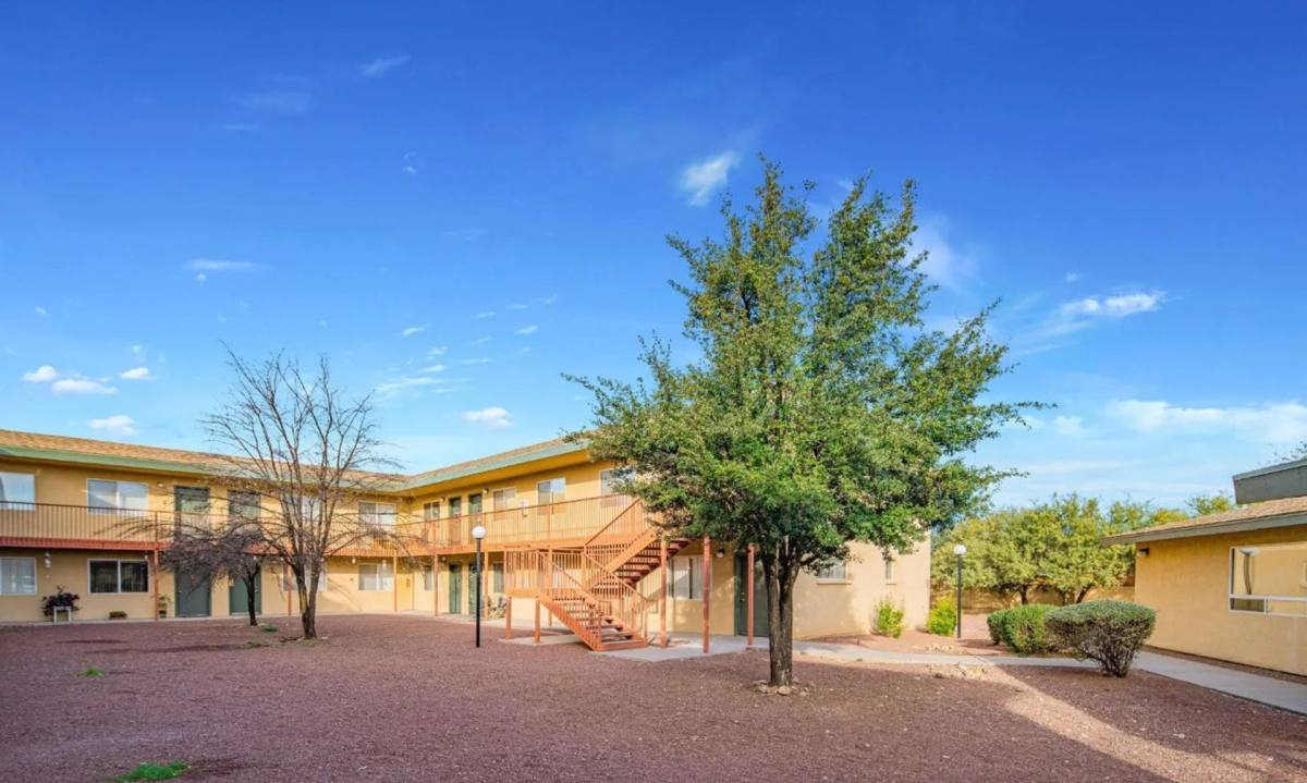 Apartment for rent at 1016 E Milton Rd, Tucson, AZ 85706