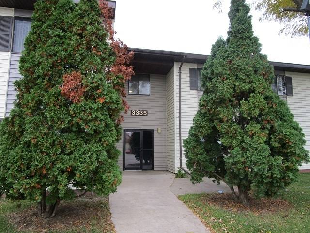 Apartment for rent at 3335 E Ave S, La Crosse, WI 54601