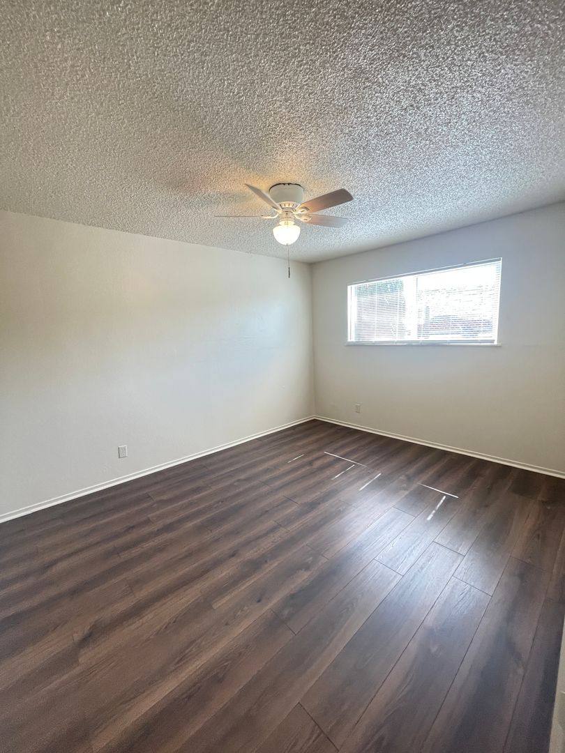 Apartment for rent at 1100 E 17th St, Marysville, CA 95901