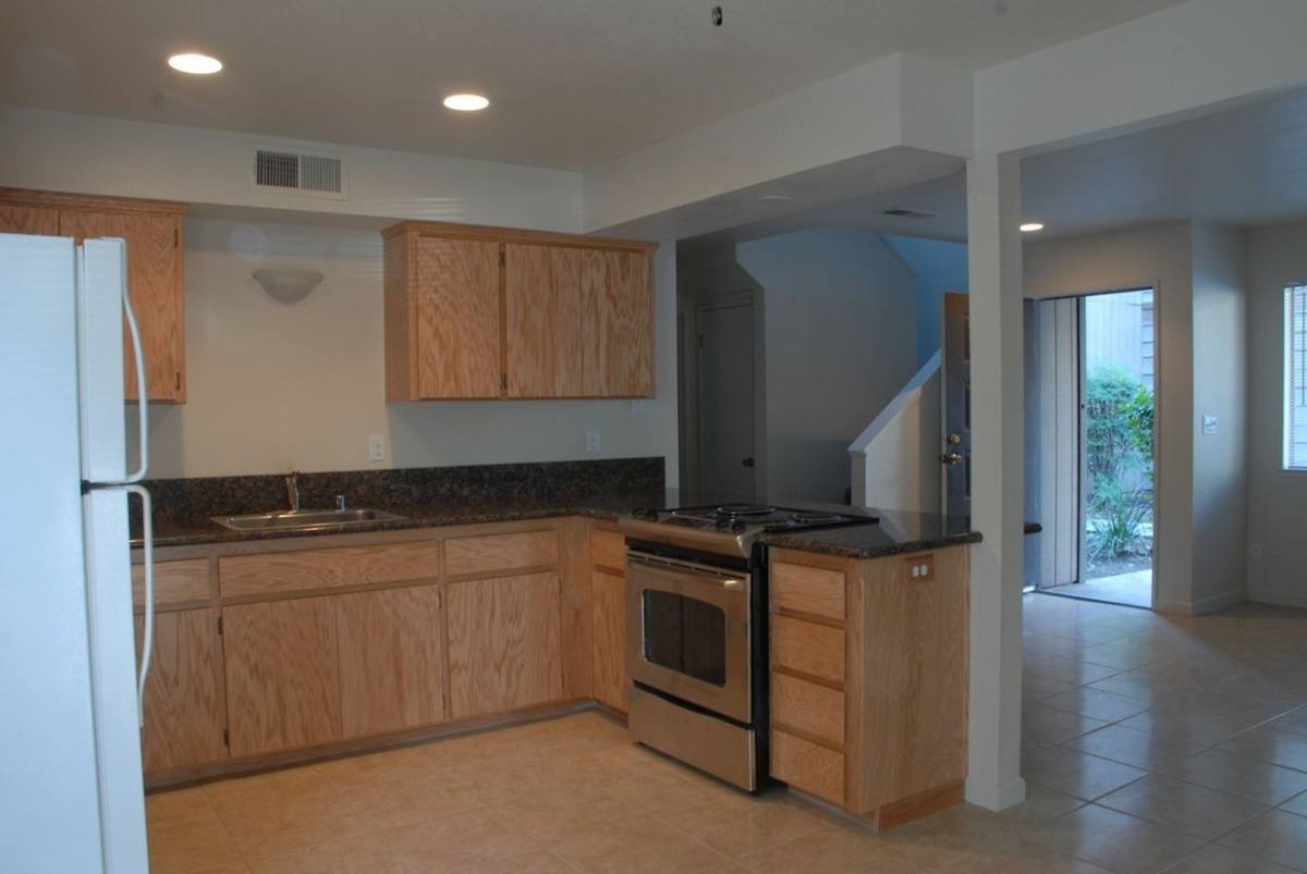 Townhouse for rent at 4 Klondike Court, Chico, CA 95926
