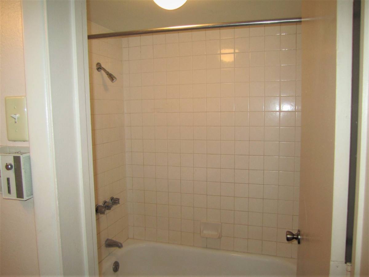 Apartment for rent at 6230 Indian School Rd NE, Albuquerque, NM 87110
