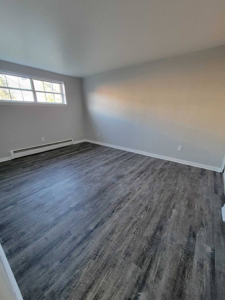 Apartment for rent at 125 Roxboro Circle, Syracuse, NY 13211