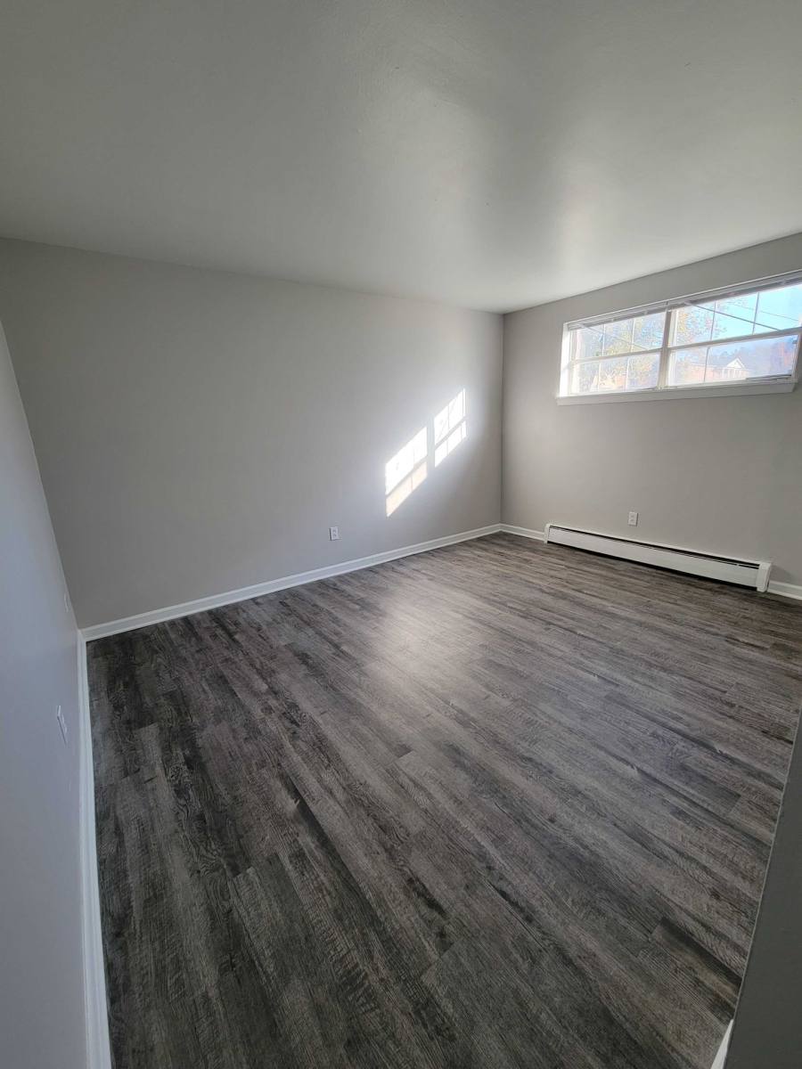 Apartment for rent at 125 Roxboro Circle, Syracuse, NY 13211