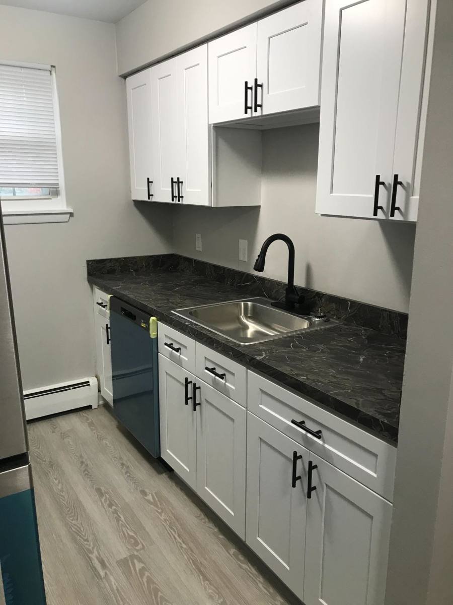 Apartment for rent at 125 Roxboro Circle, Syracuse, NY 13211