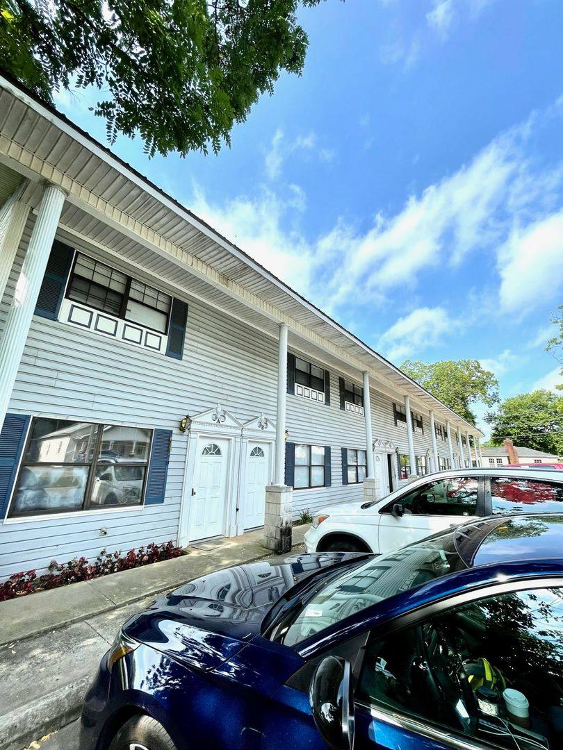 1308 1st St Sw, 100 Denson Ave, Cullman, AL 35055 Apartment For Rent