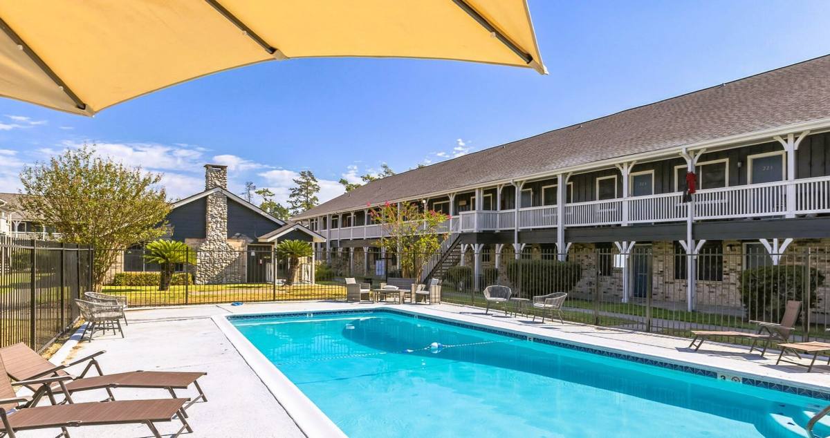Apartment for rent at 3000 Macarthur Dr, Orange, TX 77630