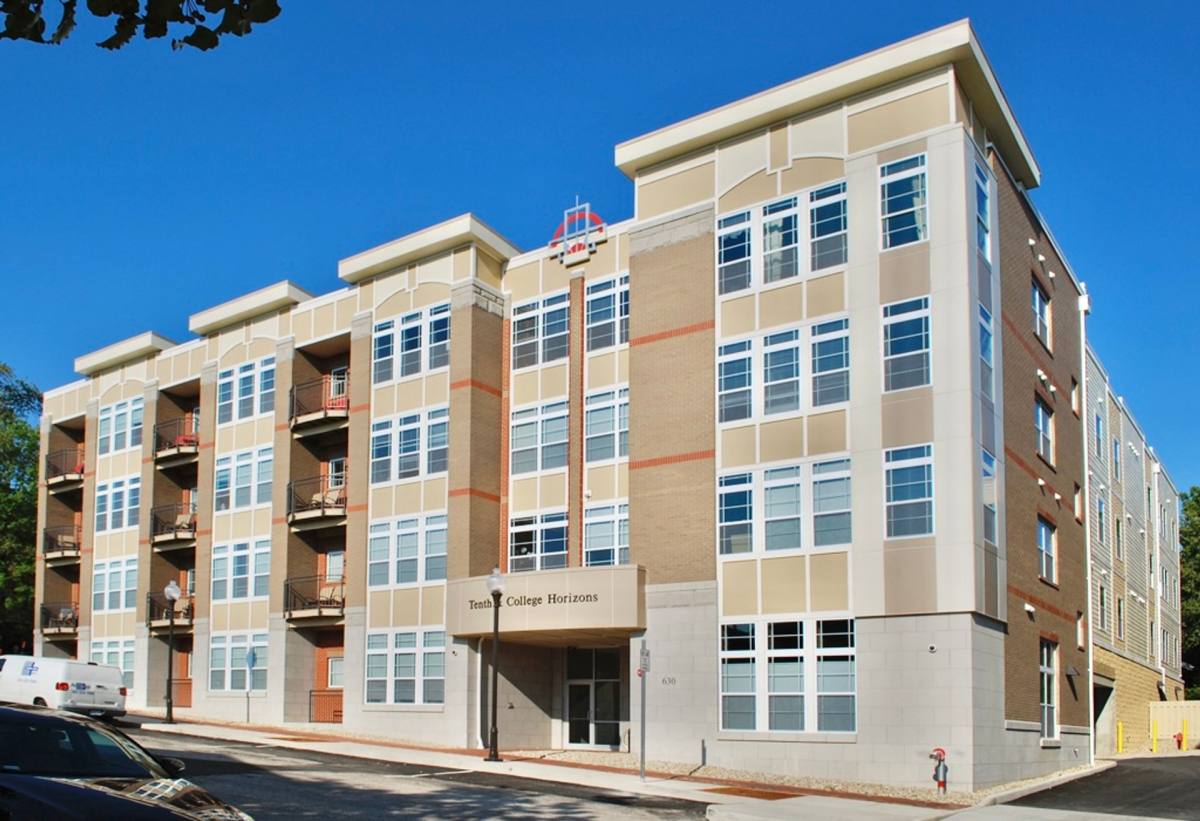 Apartment for rent at Tenth & College Horizons, 630 N Morton St, Bloomington, IN 47404