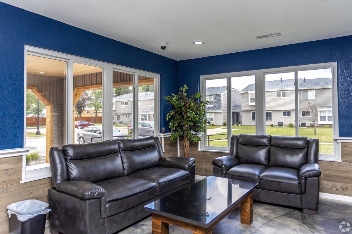 The Lux Off Archer, 4000 Archer Dr, East Moline, IL 61244 - Townhouse for Rent - Image 7