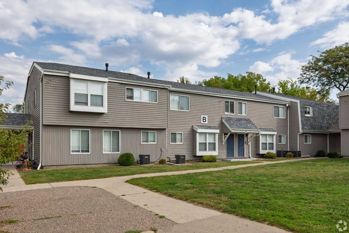 The Lux Off Archer, 4000 Archer Dr, East Moline, IL 61244 - Townhouse for Rent - Image 8