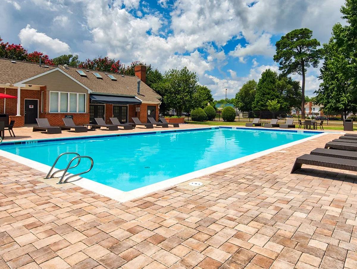 Apartment for rent at 101 Little Bay Ave, Yorktown, VA 23693