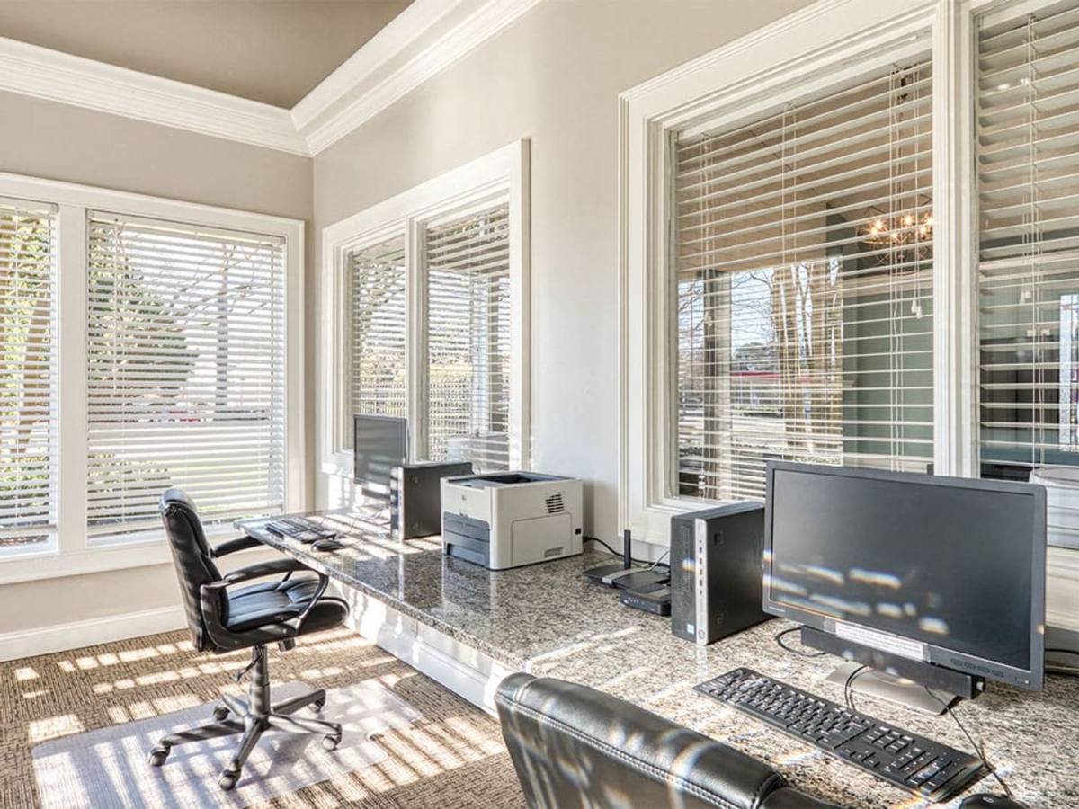Apartment for rent at 101 Little Bay Ave, Yorktown, VA 23693