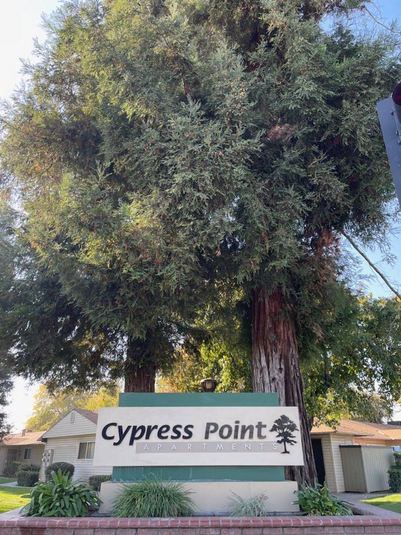 Apartment for rent at 4760 E Butler, Fresno, CA 93702