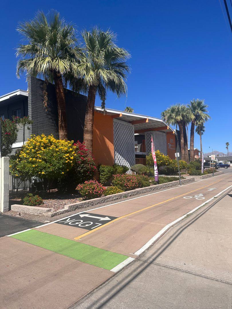 Apartment for rent at 811 N Alvernon Way, Tucson, AZ 85711