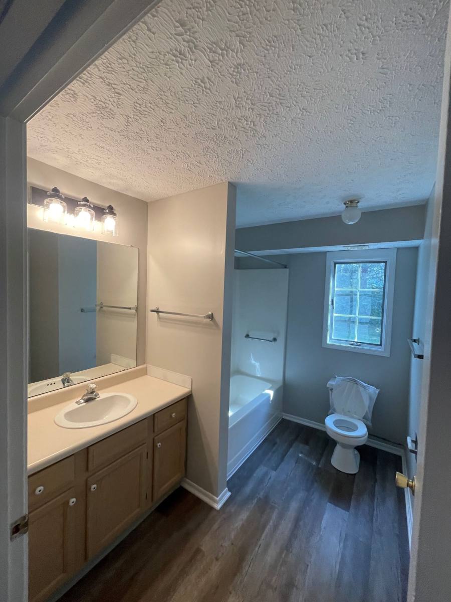 Apartment for rent at 1249 Ridge Rd, Ontario, NY 14519