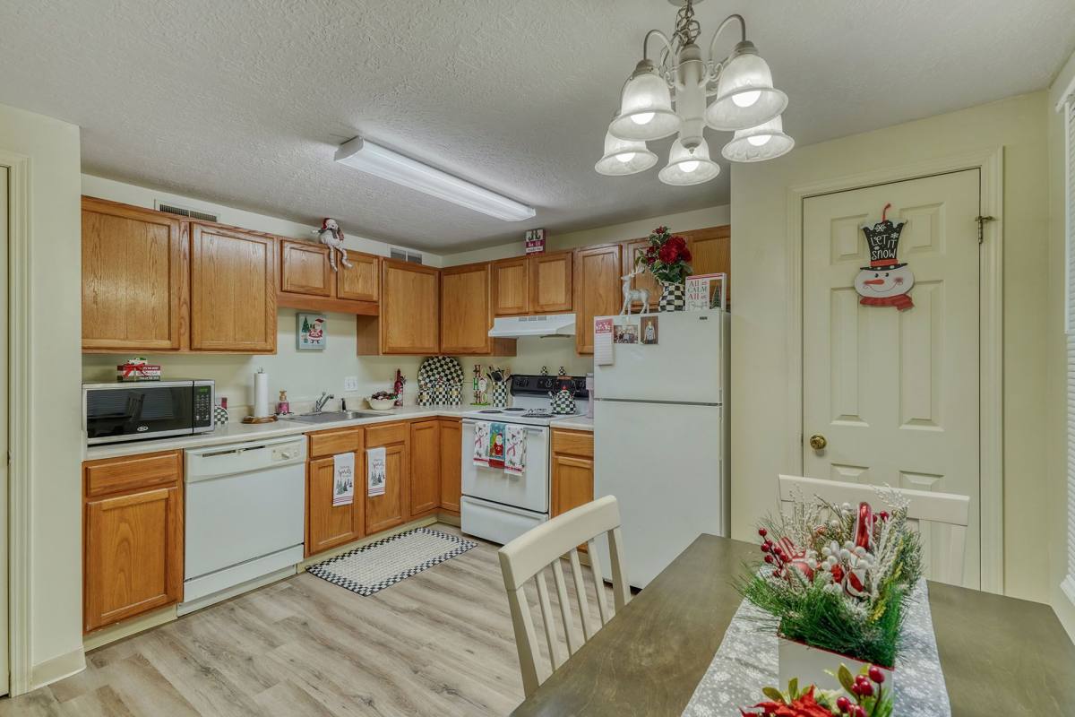 Apartment for rent at 3635 Palmyra Rd, Marion, NY 14505