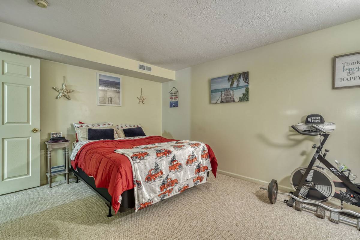 Apartment for rent at 3635 Palmyra Rd, Marion, NY 14505