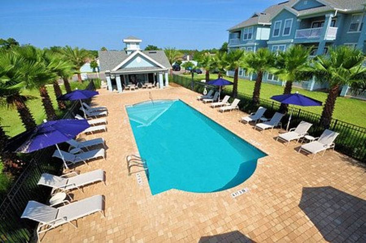 Apartment for rent at 8291 Dames Point Crossing Blvd, Jacksonville, FL 32277