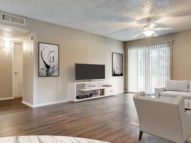 Apartment for rent at 1716 S Edmonds Lane #E21, Lewisville, TX 75067